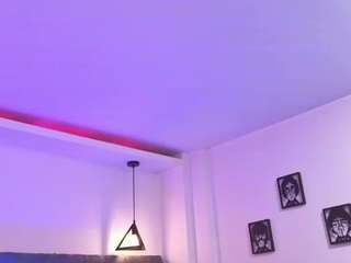 Sofia Watson live cam preview