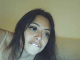 Live webcam model magix333 on Soda Cams