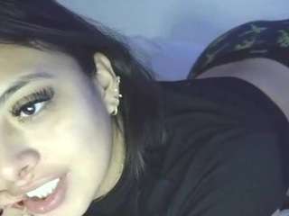 Live webcam model magix333 on Soda Cams