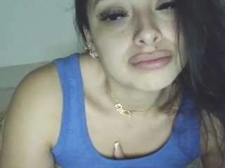 Live webcam model magix333 on Soda Cams