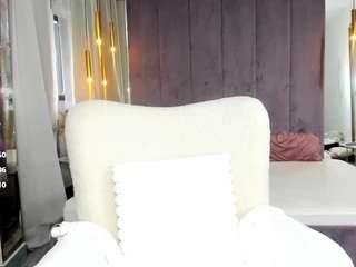 selena-reeves webcam model