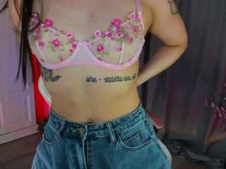 freyaray Live Webcam on CamSoda