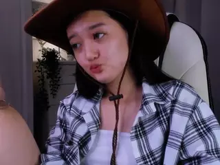 FreyaRay's Live Sex Cam Show