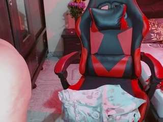 josephinnemiller's live room