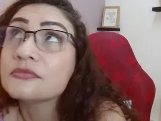 AmelieeBakerr's Live Sex Cam Show