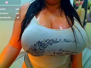 hillarysofia Live Webcam on CamSoda