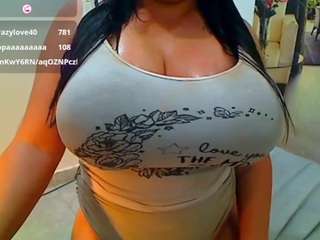 hillarysofia Live Webcam on CamSoda