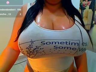 hillarysofia Live Webcam on CamSoda