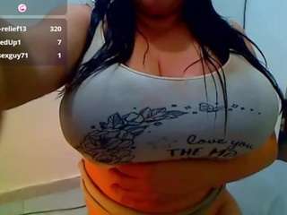 hillarysofia webcam model