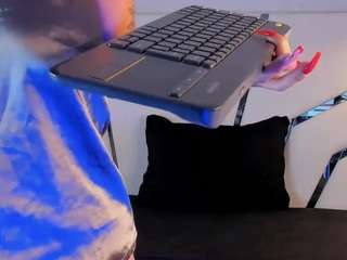 isabella-santama... Live Webcam on CamSoda