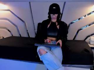 isabella-santama... Live Webcam on CamSoda