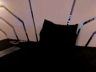 isabella-santama... Live Webcam on CamSoda