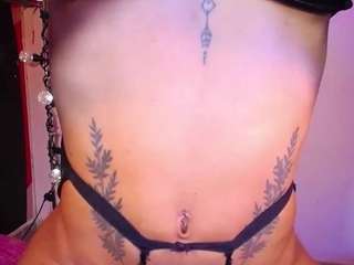 le modèle jaimakarl est en webcam porno dans un show sur le site camsoda, il possède les tags suivants: anal toys,average,black hair,colombia,ejaculation,gape,orgasm,spank,tease,hd