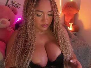 joycethompson Live Webcam on CamSoda