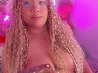 joycethompson webcam model