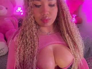 joycethompson Live Webcam on CamSoda