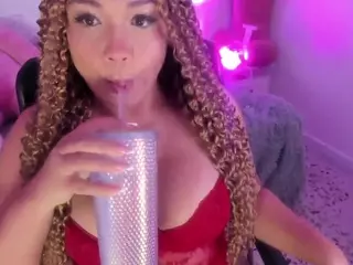 JoyceThompson's Live Sex Cam Show