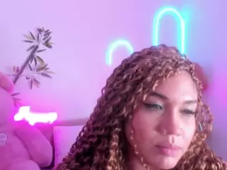 JoyceThompson's Live Sex Cam Show