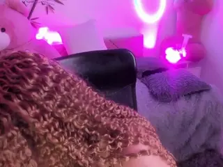 JoyceThompson's Live Sex Cam Show