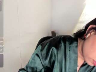 julieta-coopeer Live Webcam on CamSoda