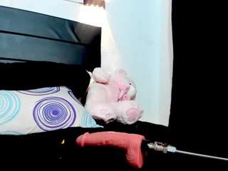 julieta-coopeer Live Webcam on {site_name}