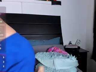 Julieta-Coopeer's Live Sex Cam Show