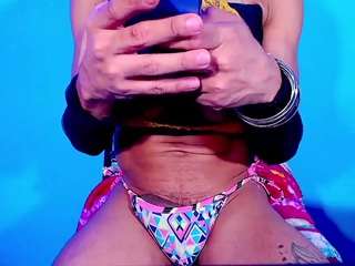 LunitaBitch big cock live cam preview