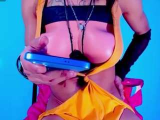 LunitaBitch big cock live cam preview
