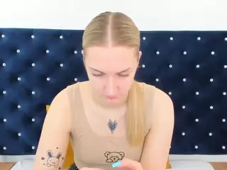 AlexaHorny's Live Sex Cam Show
