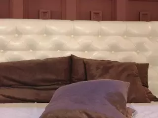 AnaAnais's Live Sex Cam Show