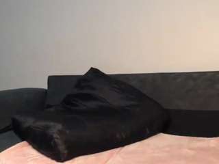 asianbaddie webcam model