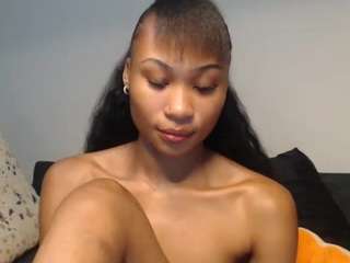 asianbaddie webcam model