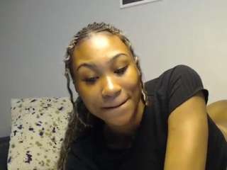 asianbaddie webcam model