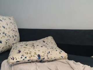 Live webcam model asianbaddie on Soda Cams