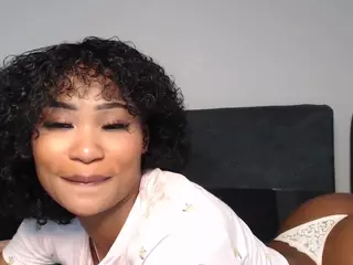 AsianBaddie's Live Sex Cam Show