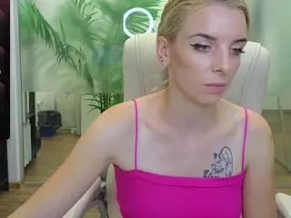 EveMorgan's Live Sex Cam Show