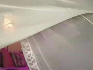 Live webcam model irisallen on Soda Cams