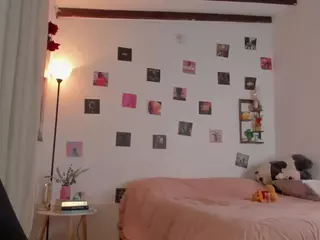 IrisAllen's Live Sex Cam Show