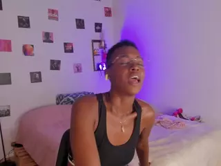 IrisAllen's Live Sex Cam Show