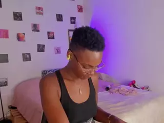 IrisAllen's Live Sex Cam Show