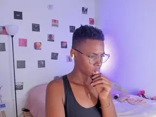 IrisAllen's Live Sex Cam Show