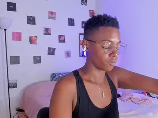 IrisAllen's Live Sex Cam Show