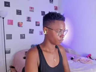 IrisAllen's Live Sex Cam Show