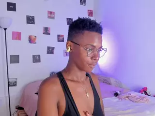 IrisAllen's Live Sex Cam Show