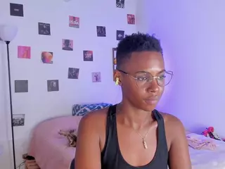 IrisAllen's Live Sex Cam Show