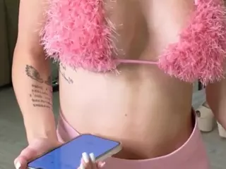 JulieJuliette's Live Sex Cam Show
