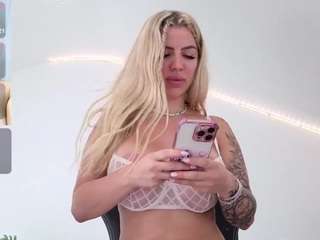Megan-Ros live webcam show
