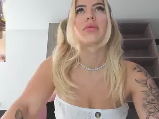 Megan-Ros's Live Sex Cam Show