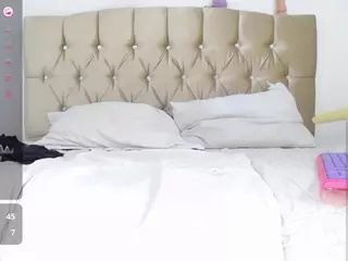 Sophiedrems's Live Sex Cam Show