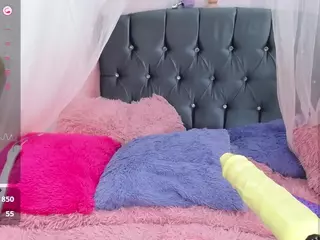 Sophiedrems's Live Sex Cam Show